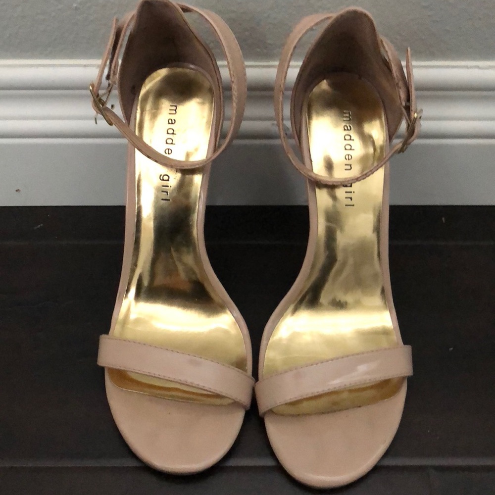 Single strap heels